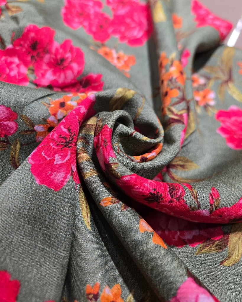 Printed Falling Raw Silk - Grey Pink Floral